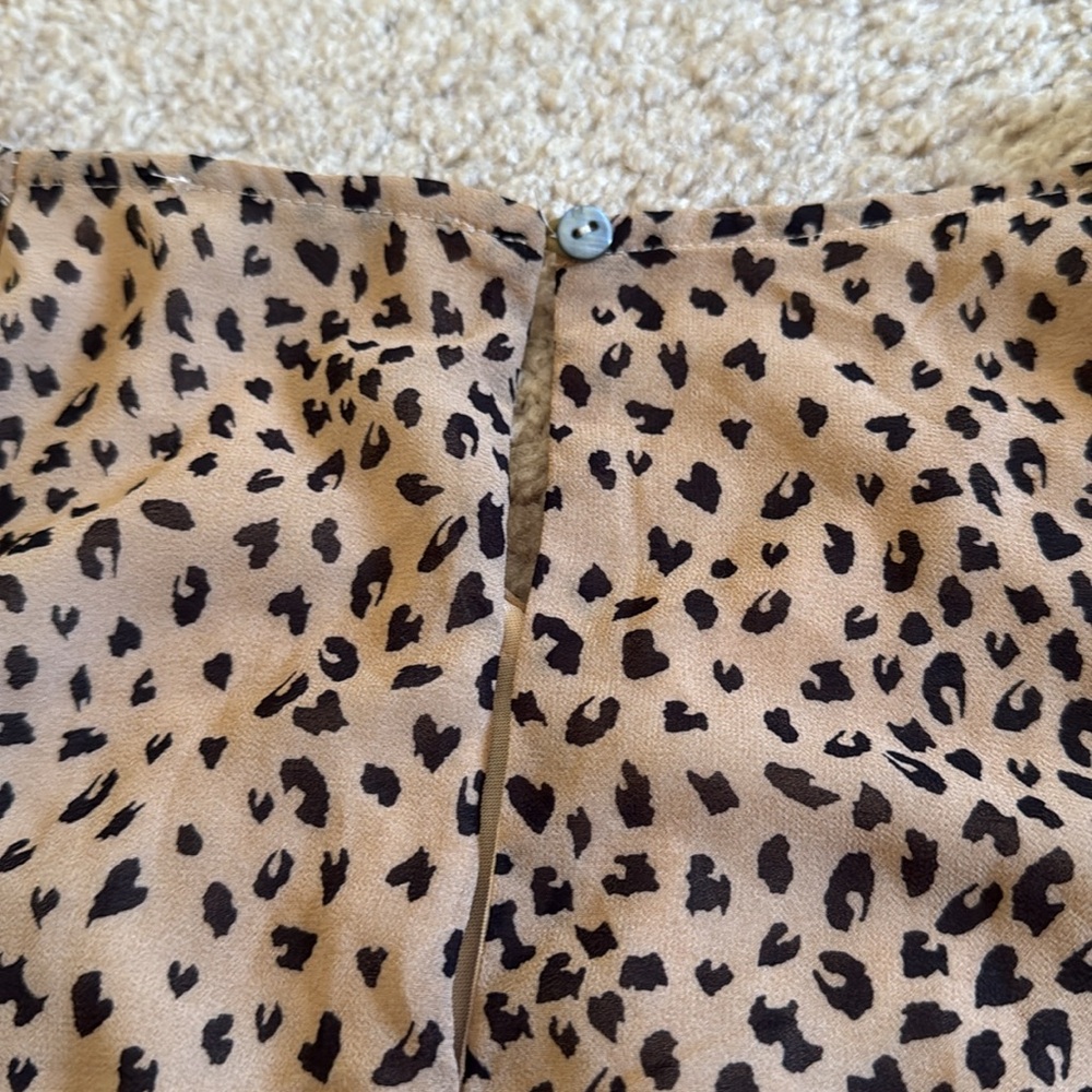 Leopard Print Cropped Blouse - image 6